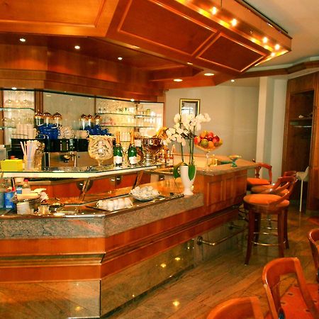 Hotel Garni Aich ザンクト・ブラージエン エクステリア 写真